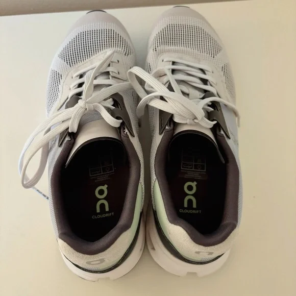 On Clouds ON Running Shoes - Cloudrift - Size 6.5 - Picture 2 of 9
